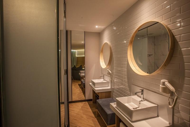 Hako Hotel Johor Bahru Exterior foto
